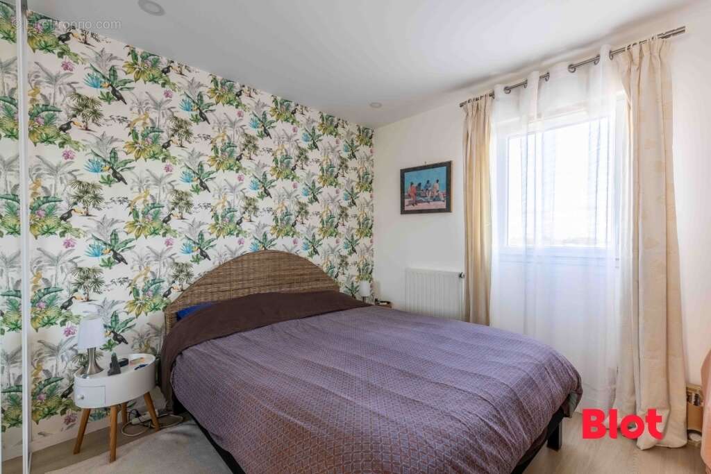 Appartement à THORIGNE-FOUILLARD