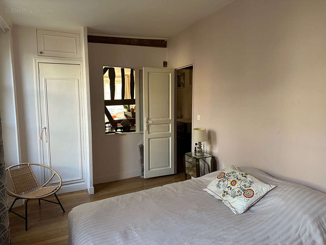 Appartement à VERSAILLES