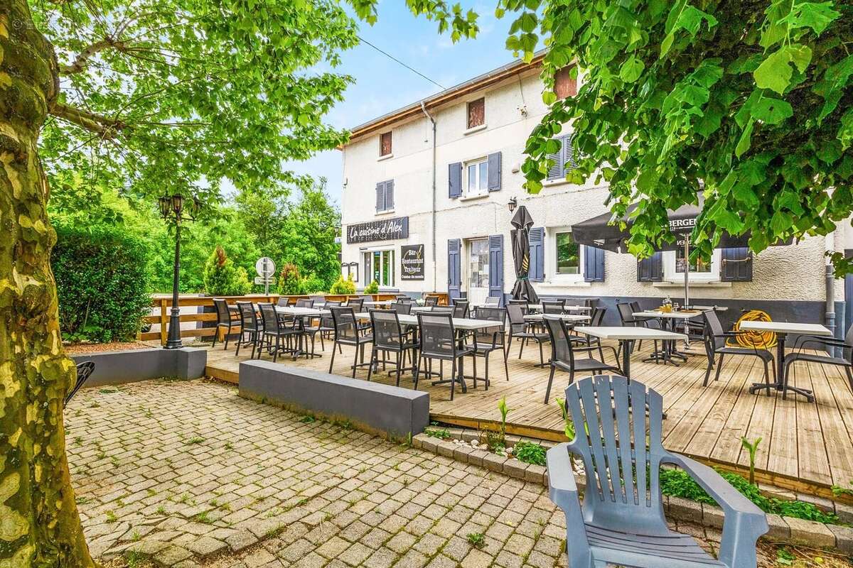 Appartement à CHAMBOST-ALLIERES