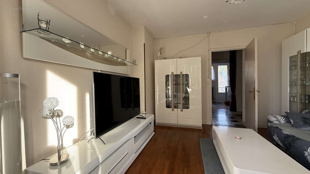 Appartement à GOURDON