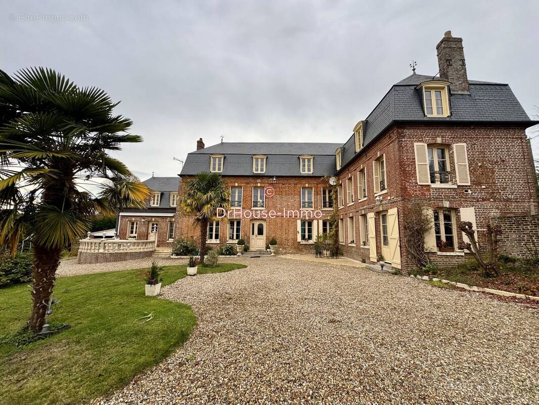 Autre à DOUVREND