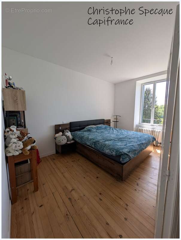 Maison de maître rénovée avec dépendances et gîte – Un bien rare au cœur de la campagne LE VERNET SAINTE MARGUERITE (63) - photo 9