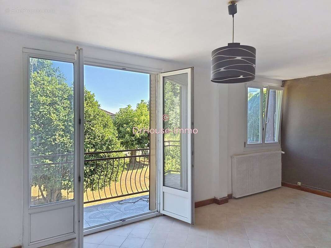 Maison 125 m² à Migennes  - photo 2