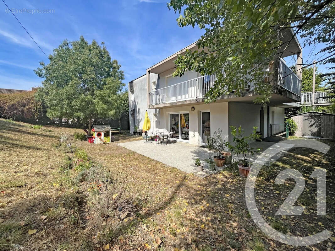 Appartement 69 m² à Thonon-Les-Bains  - photo 8