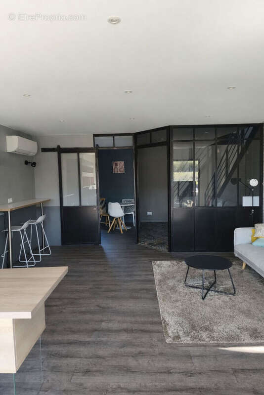 Commerce à MONT-DE-MARSAN