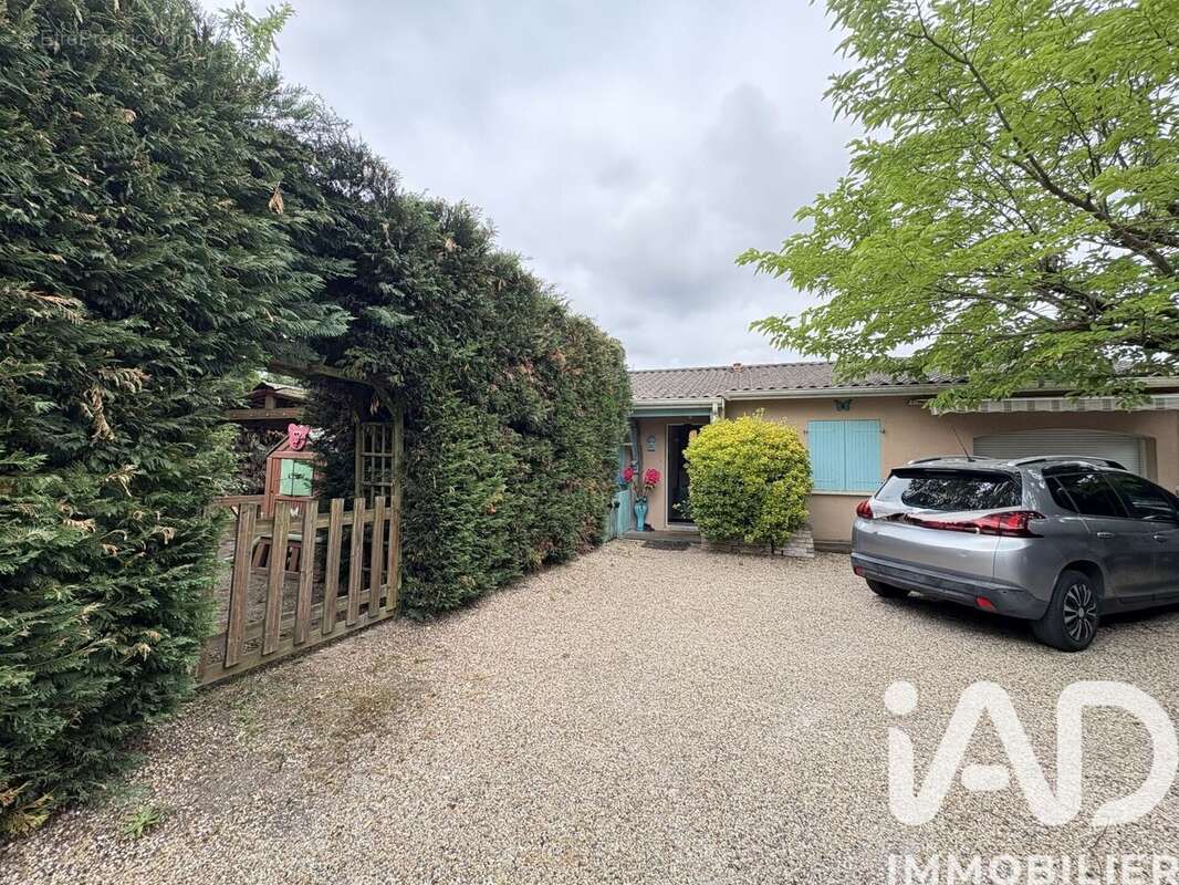 Photo 9 - Maison à AMBARES-ET-LAGRAVE