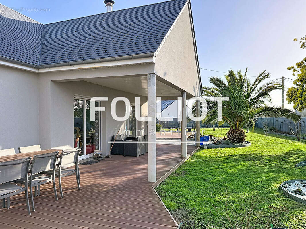 Maison à GOUVILLE-SUR-MER