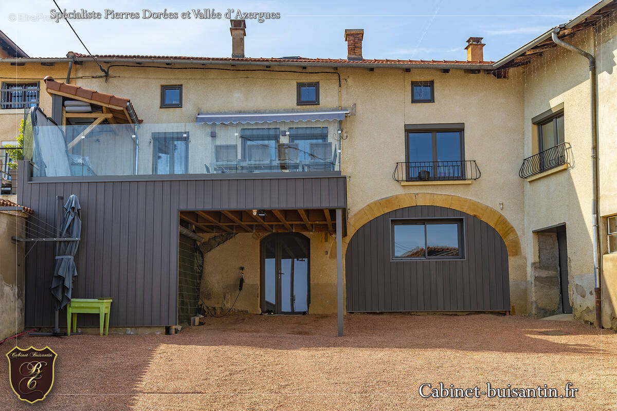Maison à SAINT-VERAND