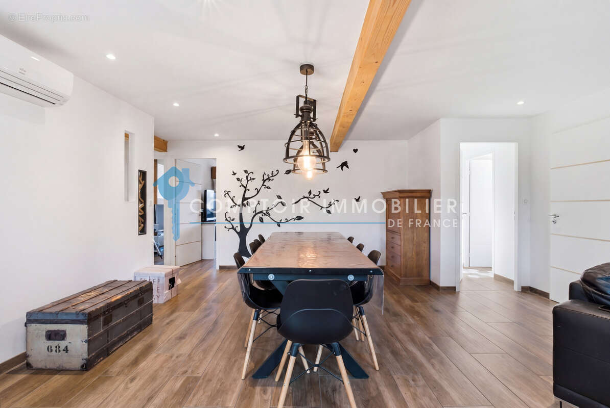 Appartement à RIVES