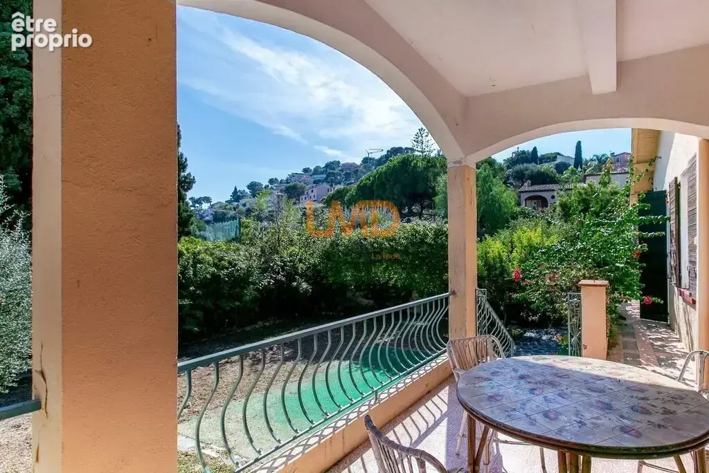 Villefranche sur Mer,  Villa Provençale de 160m2 , Terrain de 10 - photo 2