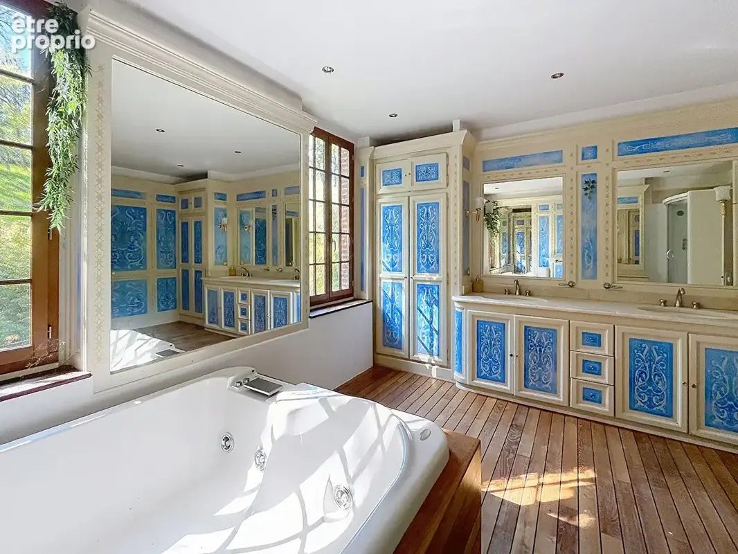 Maison Bourgeoise 15 pièces avec dépendances et piscine - photo 9
