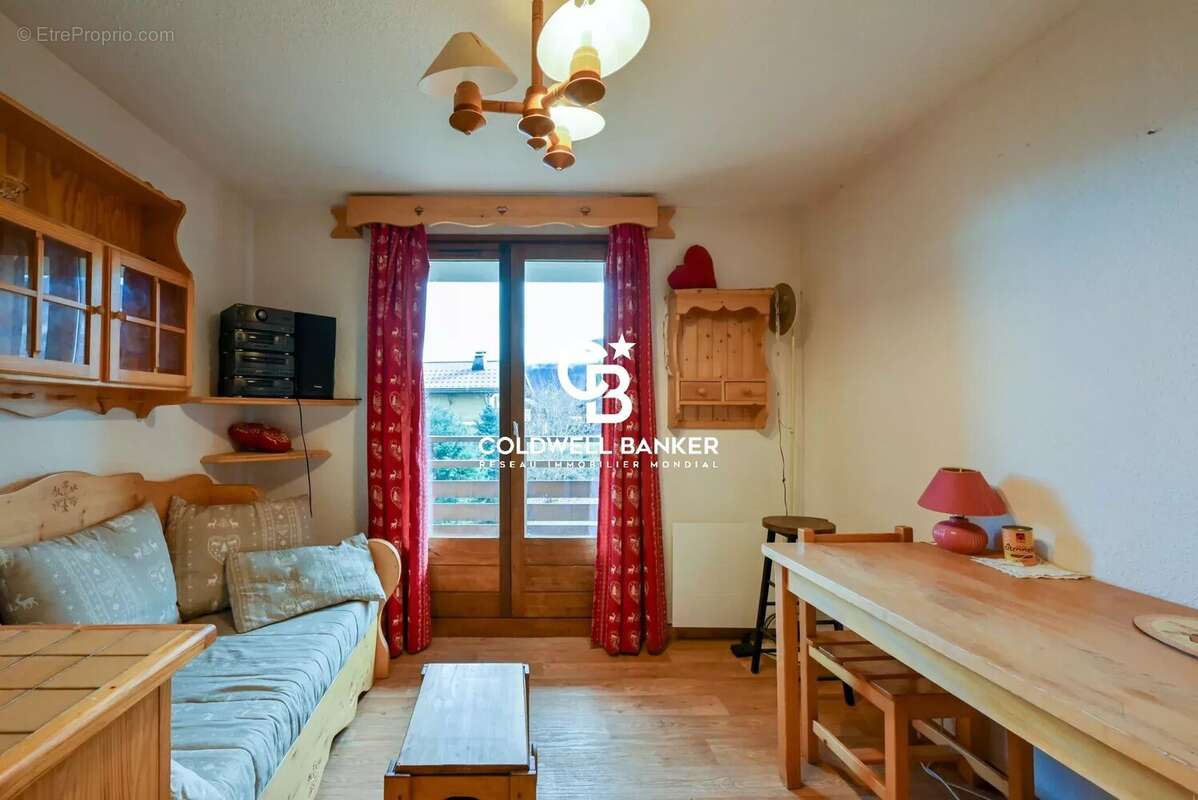 Appartement à DEMI-QUARTIER