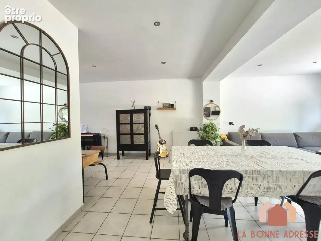 Maison 91 m² à Wattrelos  - photo 6
