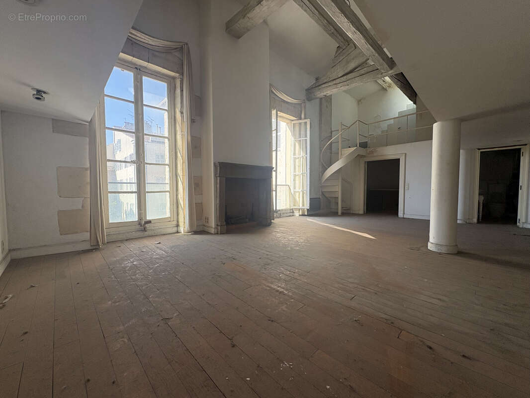 Marseille 01 - loft  vieux port - photo 4