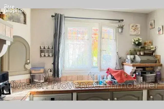 Maison à vendre à Saint-Saturnin-Les-Avignon (84450) - photo 8