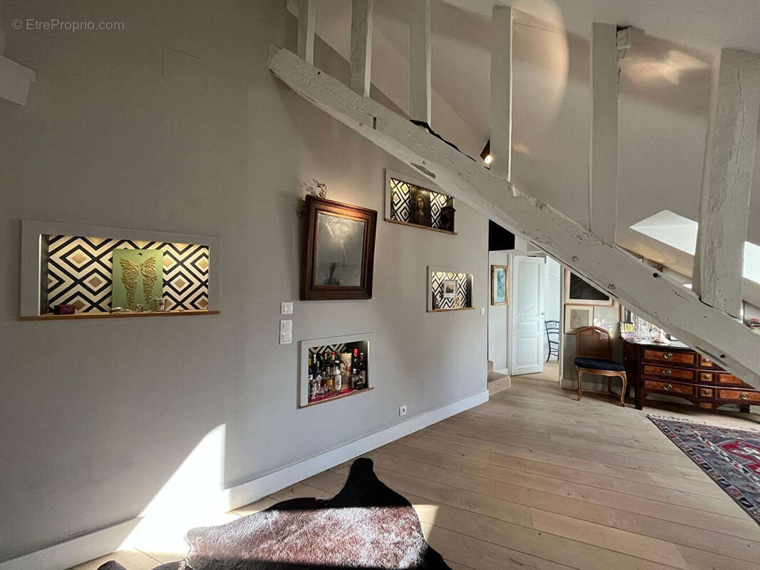 Appartement à VERSAILLES