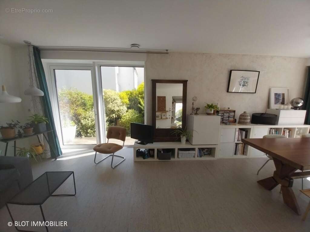 Maison 87 m² à Vannes  - photo 4