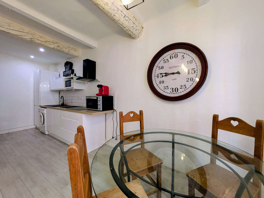 Appartement à SANARY-SUR-MER