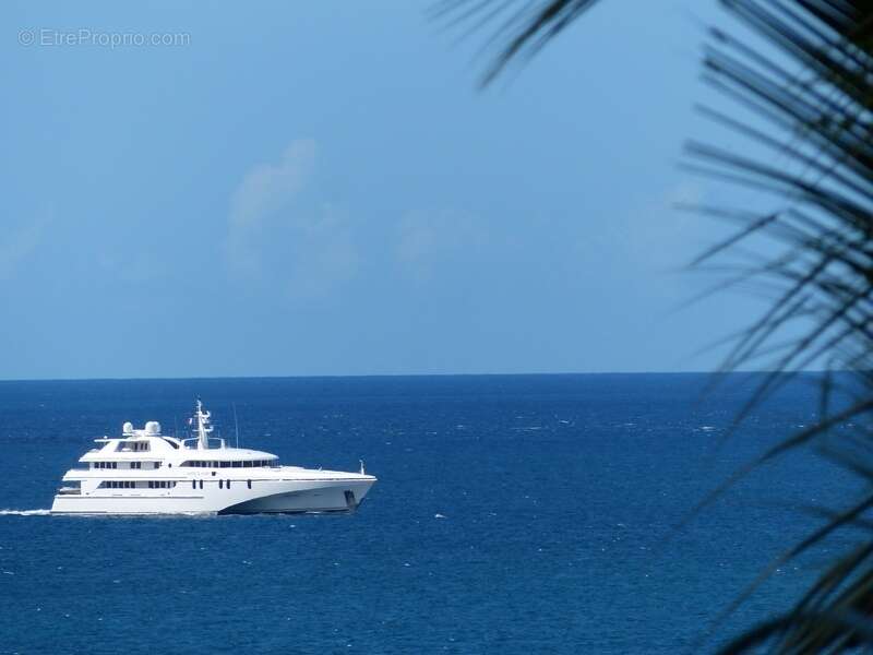 Maison à LES TROIS-ILETS