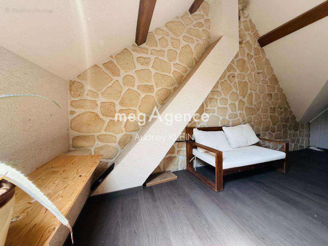 Spacieuse maison familiale avec garage, dépendance et jardin - photo 12