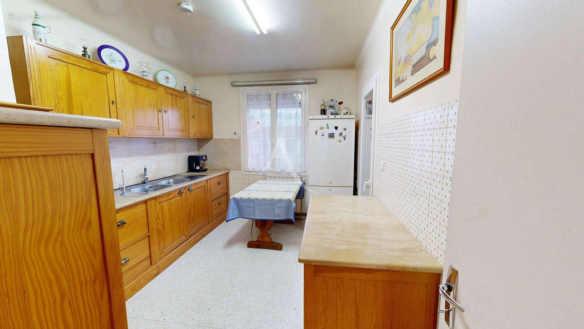 Horte neuve, maison 4 chambres, garage de 50m² et terrain de 356m² - photo 9