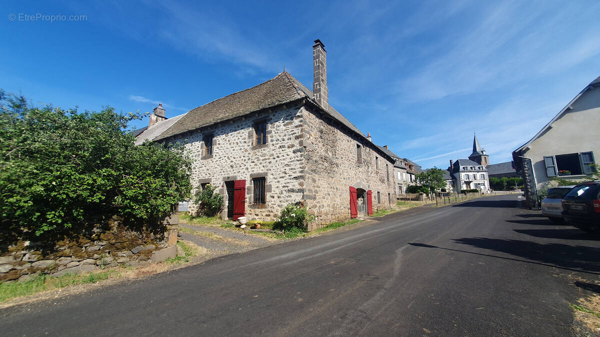 Maison à PAULHAC