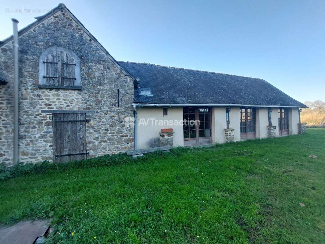 Maison à LOUVERNE