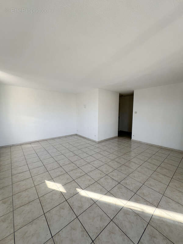 Appartement à PLAN-DE-CUQUES