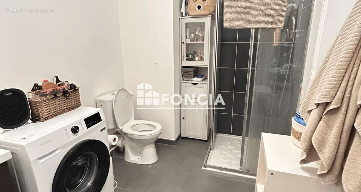 Appartement à MARSEILLE-2E