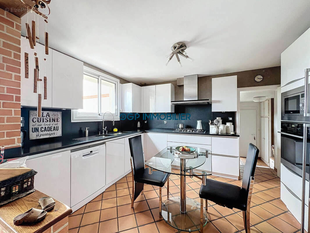 Maison à SAINT-SULPICE