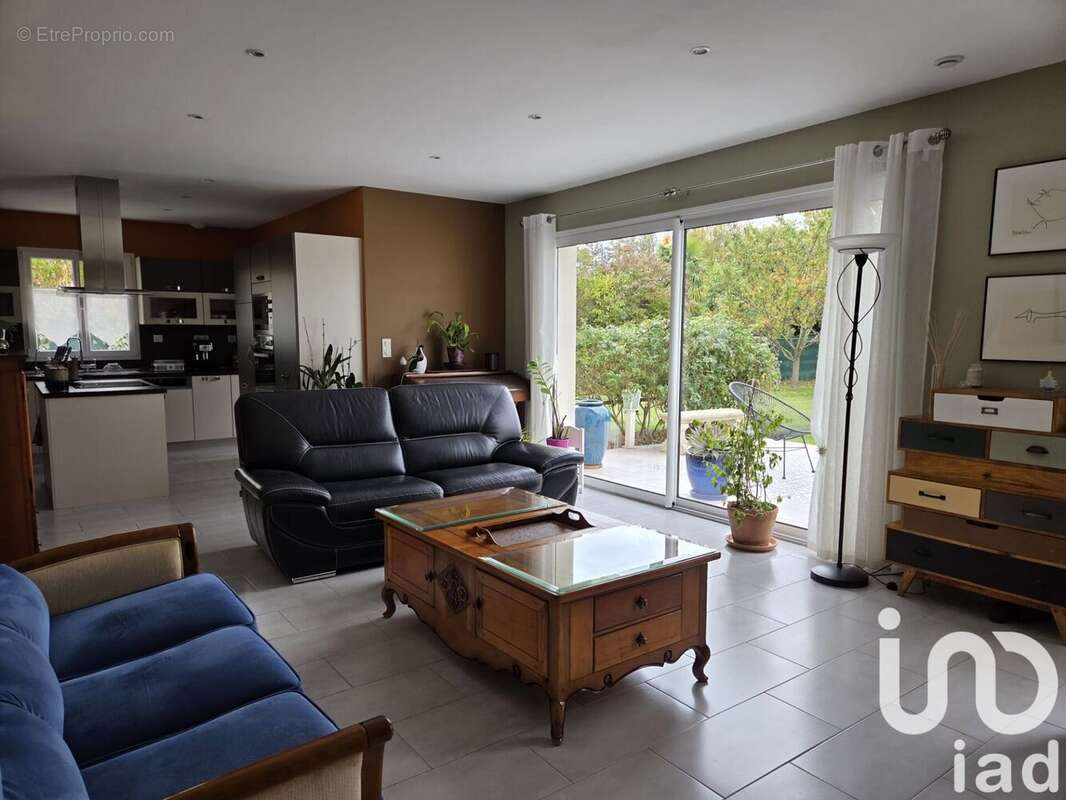 Photo 6 - Maison à CIRY-SALSOGNE