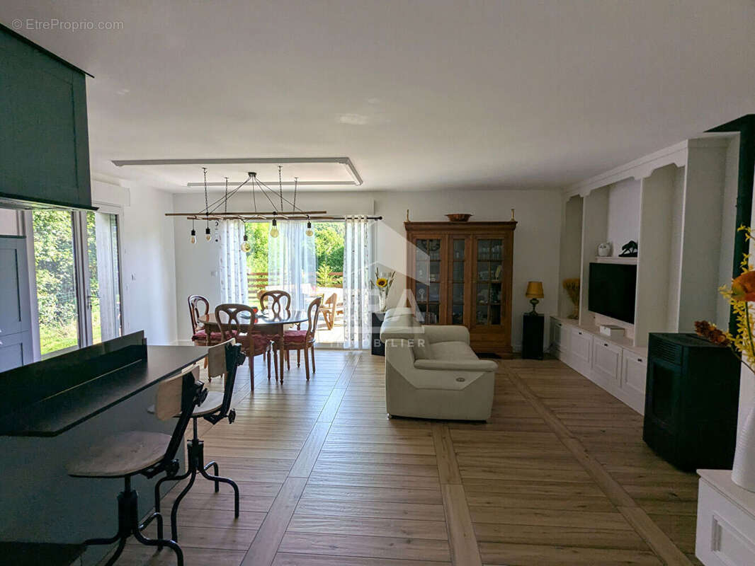 Maison à SAINT-BONNET-EN-CHAMPSAUR