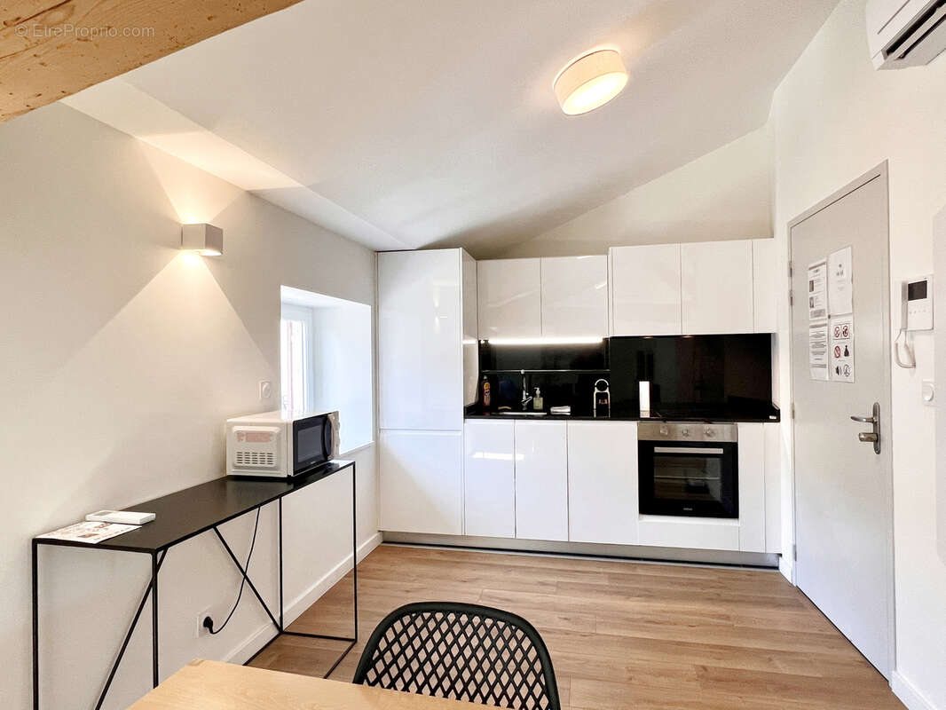 Appartement à CHAMPAGNE-AU-MONT-D'OR