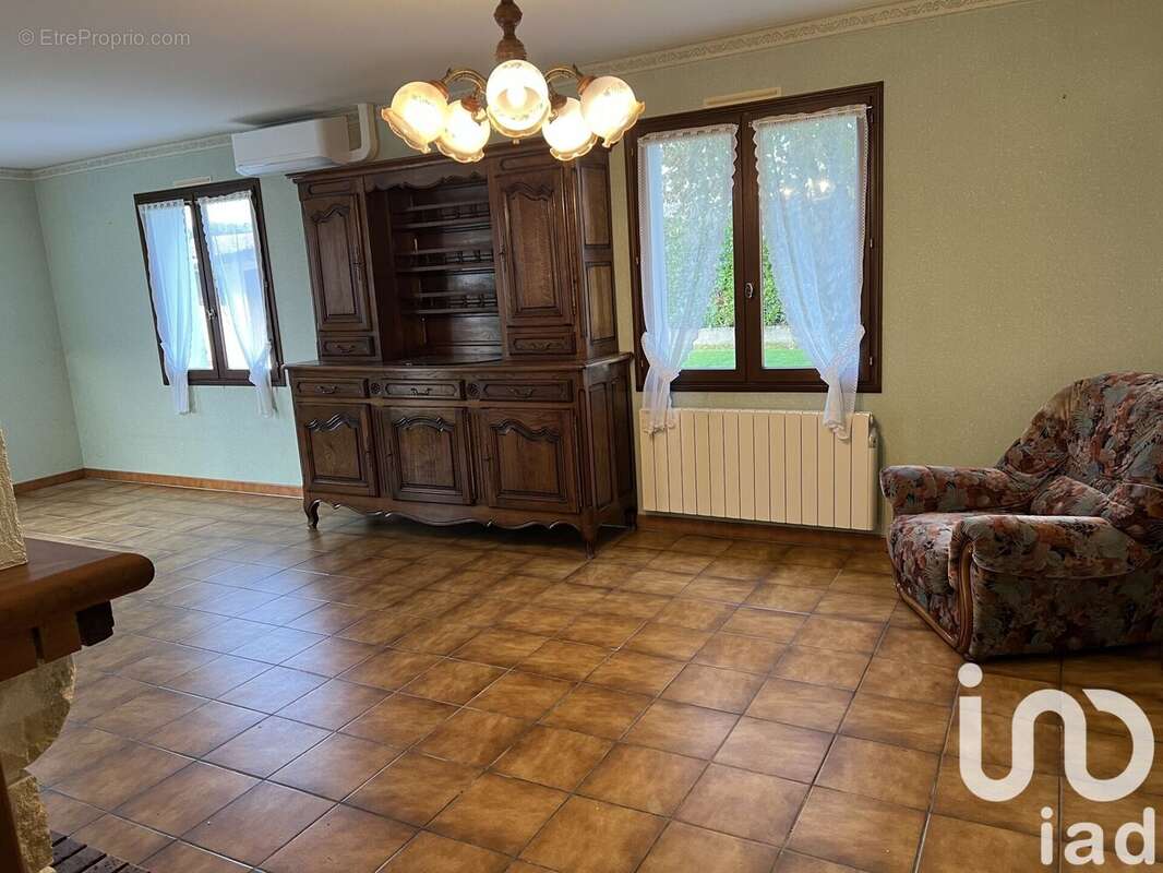 Photo 5 - Maison à LEZAY