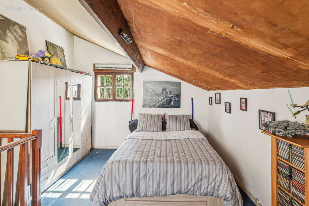 Maison à LES PAVILLONS-SOUS-BOIS