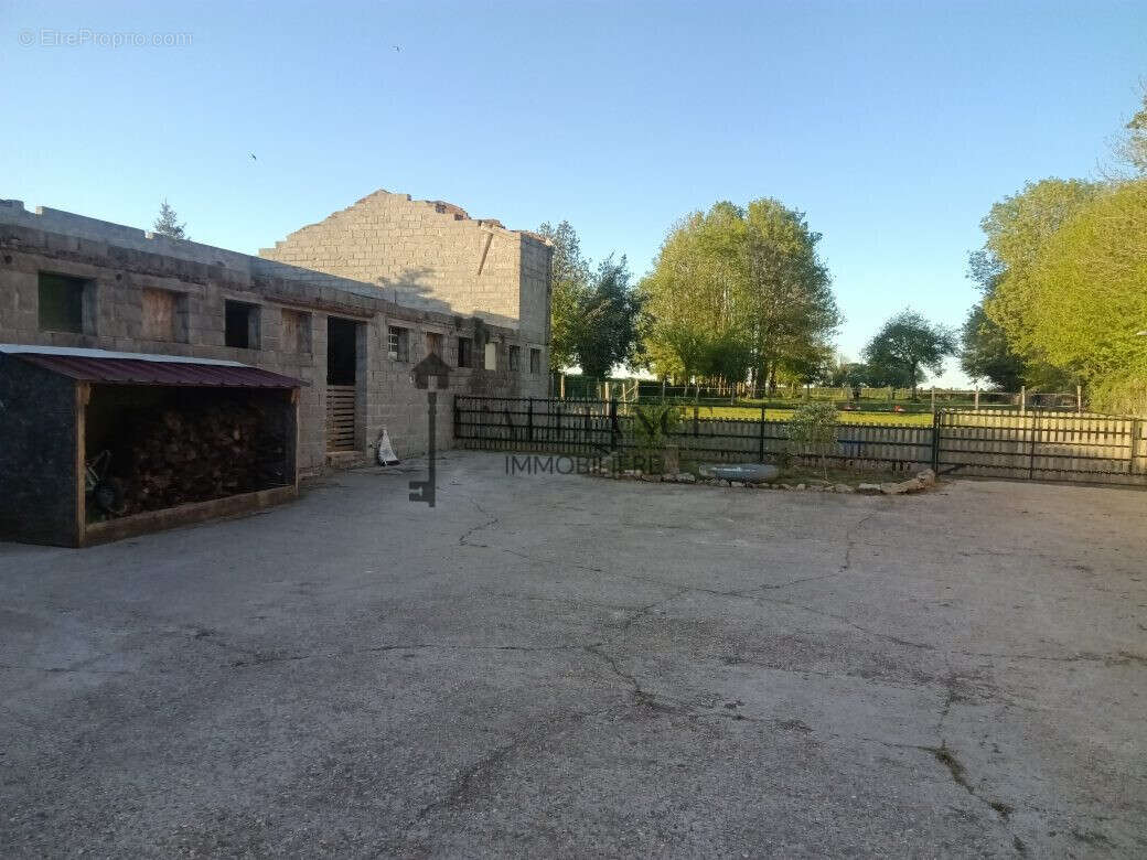 Maison à CROISETTE