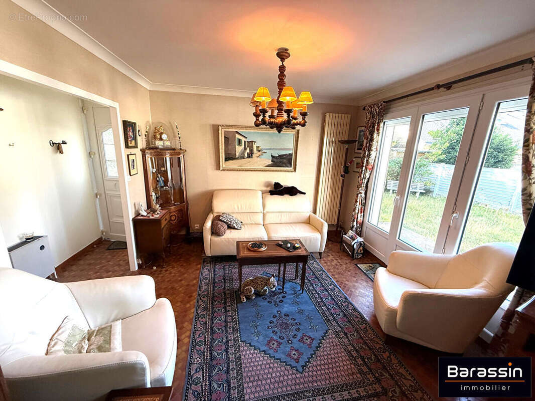 Maison à AGON-COUTAINVILLE