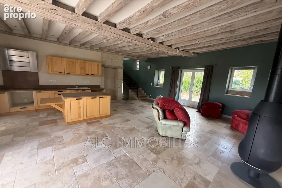 Maison 148 m² à Mortagne-Au-Perche  - photo 2