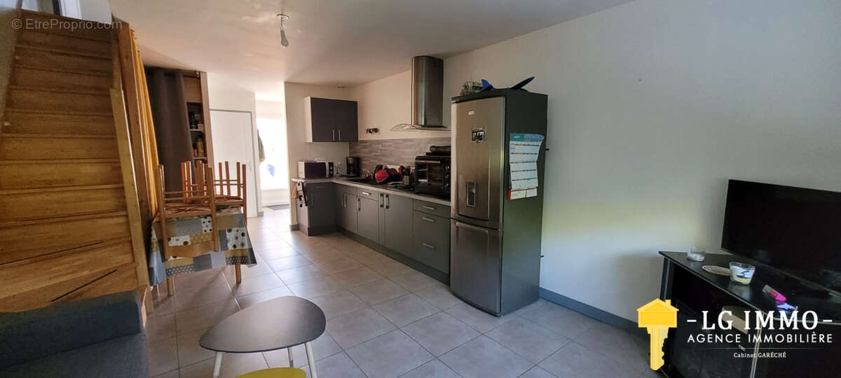 Maison à MONTPELLIER-DE-MEDILLAN