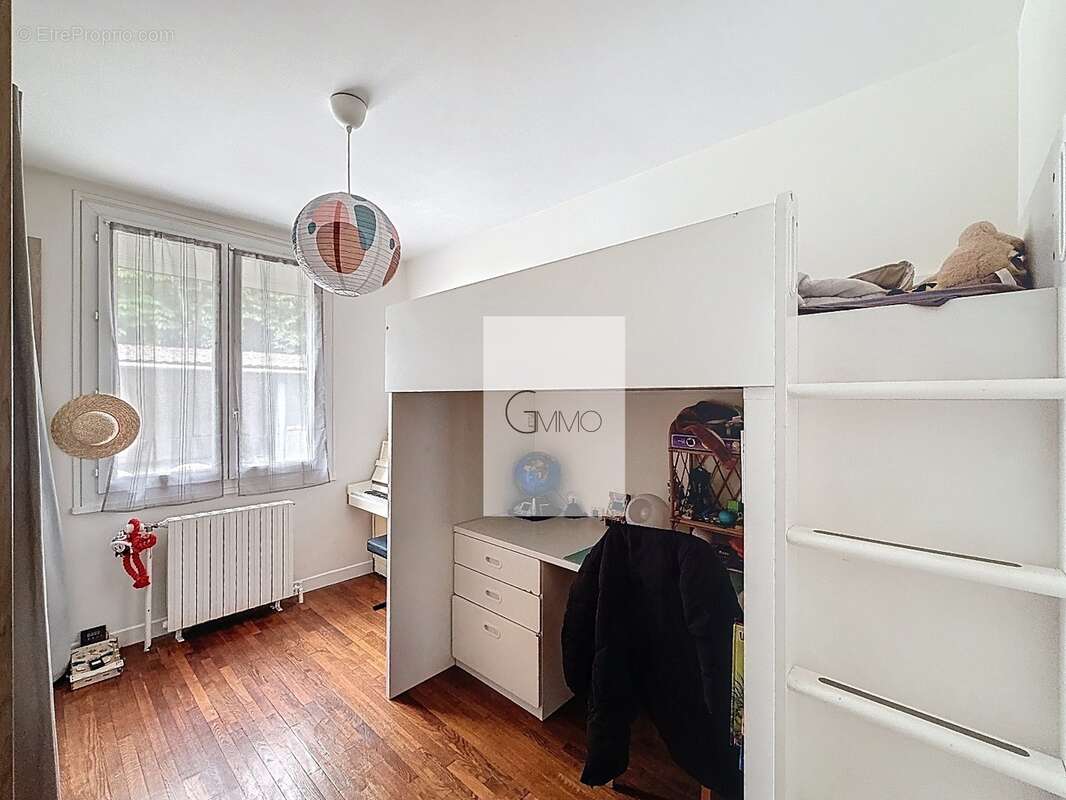 Maison à L'HAY-LES-ROSES