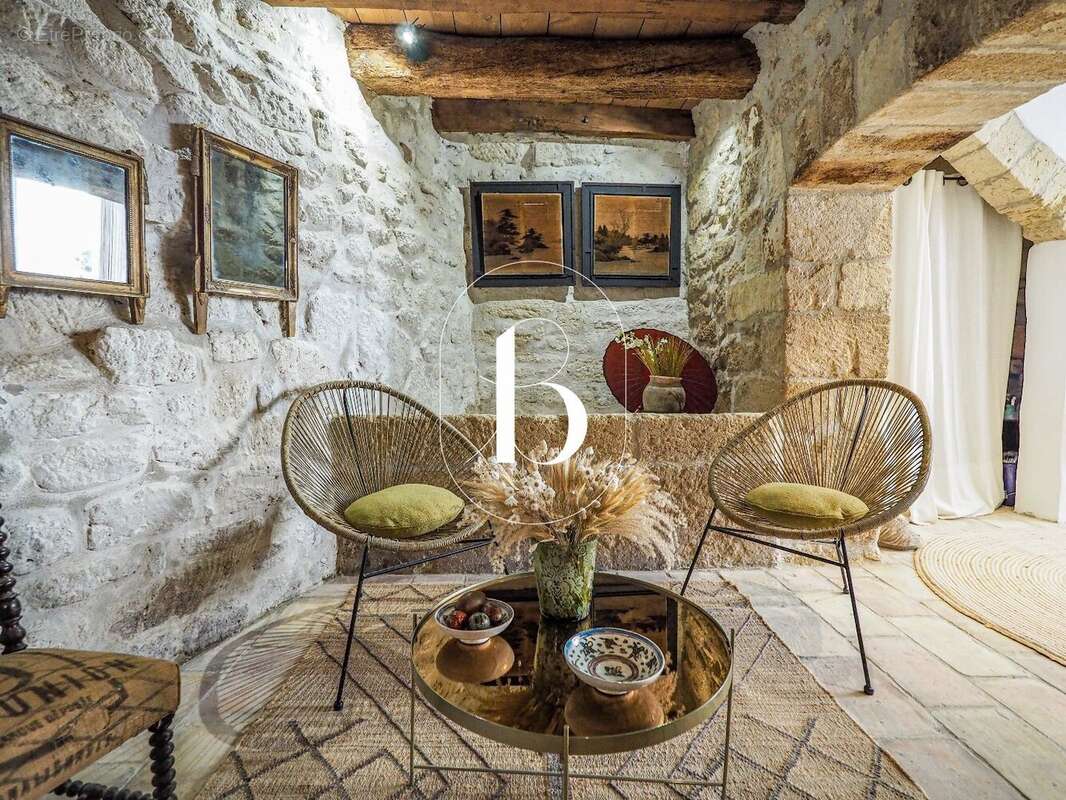Maison à UZES