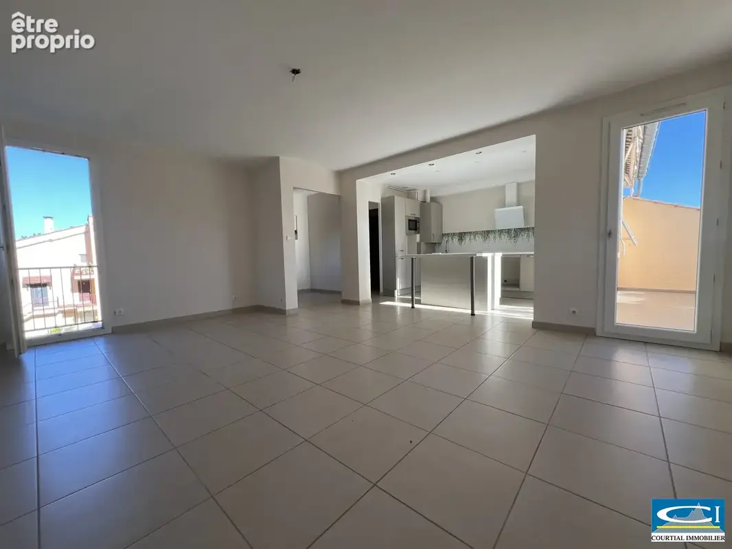 Appartement à TOURNON-SUR-RHONE