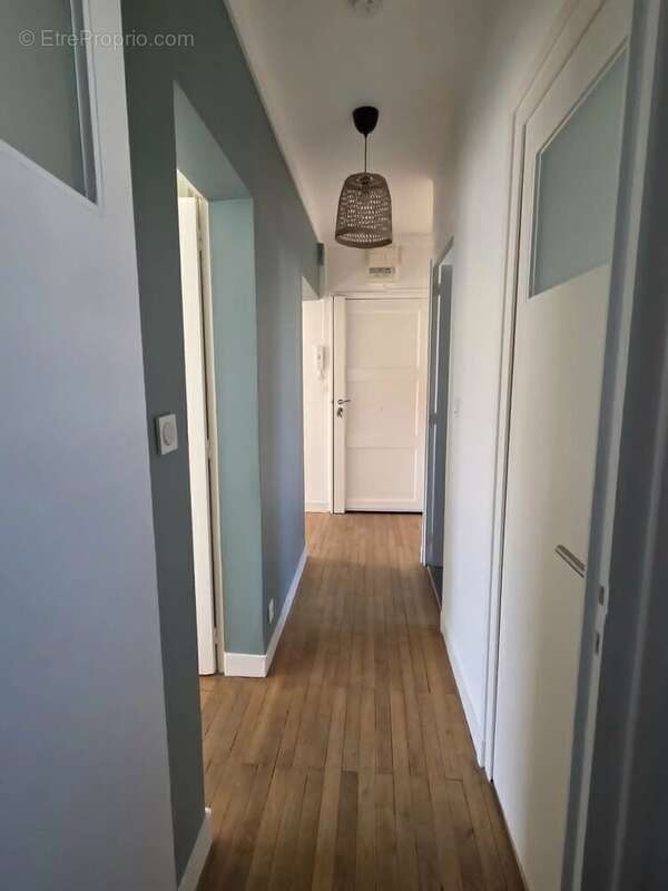 Nantes centre-ville — appartement 2 pièces, prêt à vivre - photo 3