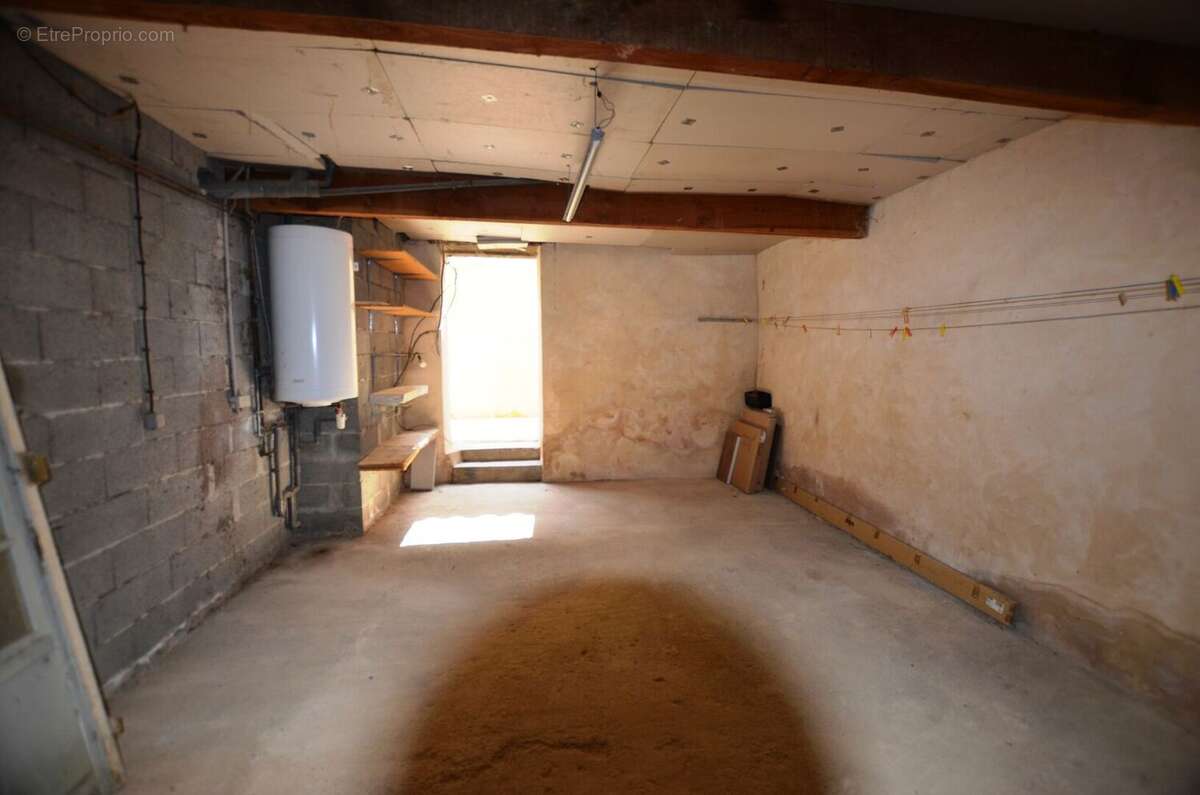 À vendre, Vic-Fezensac (Gers): charmante maison de ville 4 chambres, 2 au rdc, avec garage et cour, proche commodités - photo 17