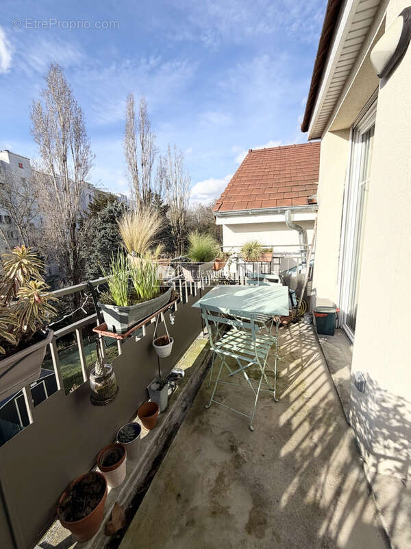 Appartement à SAVIGNY-SUR-ORGE