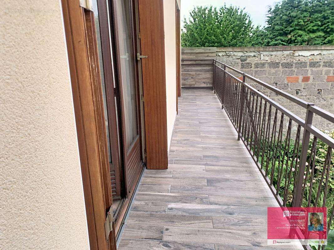 Le Blanc-Mesnil  Quartier du Coudray  Maison familiale d'environ 230 m² avec jardin, dépendance - photo 7