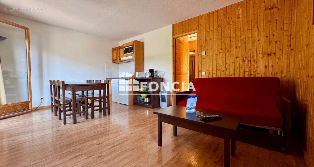 SAINT JEAN D'ARVES Résidence Les Ecourts Venez découvrir cet appartement d'environ 43.8 m² loi carrez - photo 2