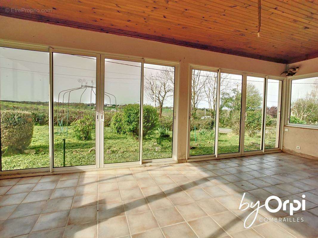 Maison à NERIS-LES-BAINS