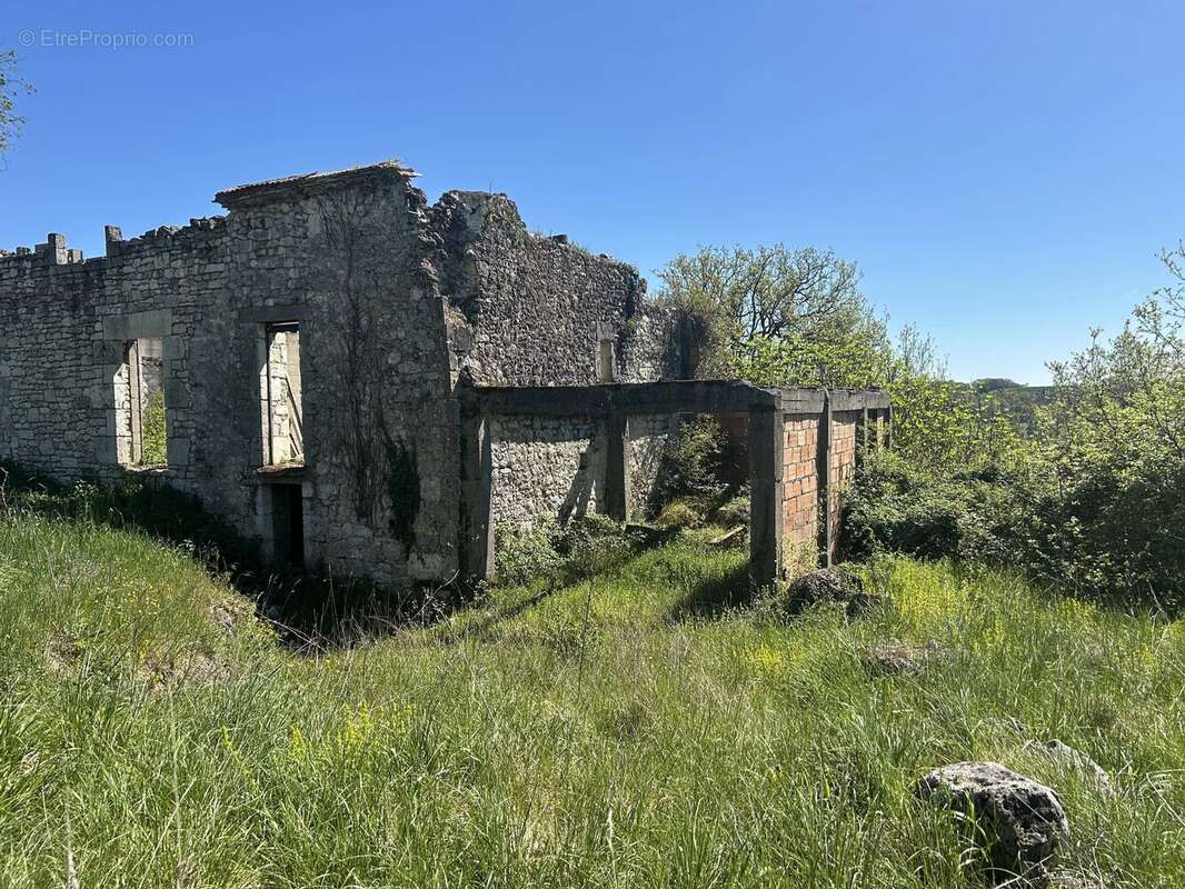 Maison à LACOUR