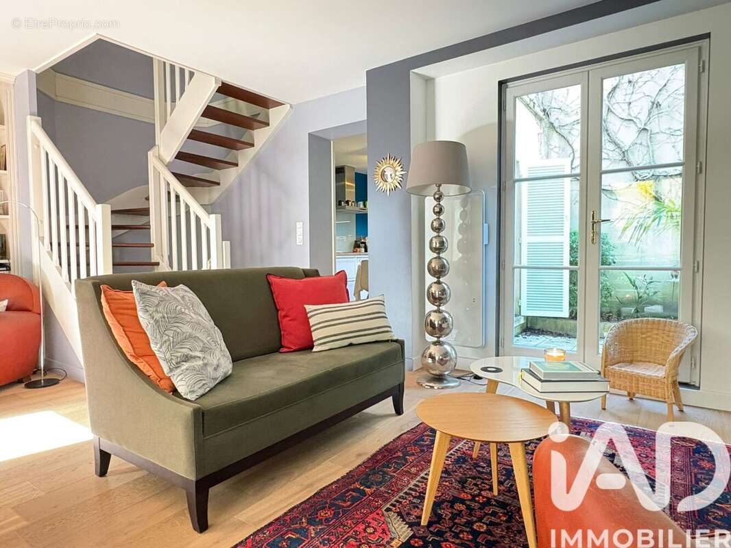 Photo 2 - Maison à MARLY-LE-ROI